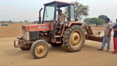 Alwar News: Three-year-old boy dies after being run over by his father's tractor, family in turmoil