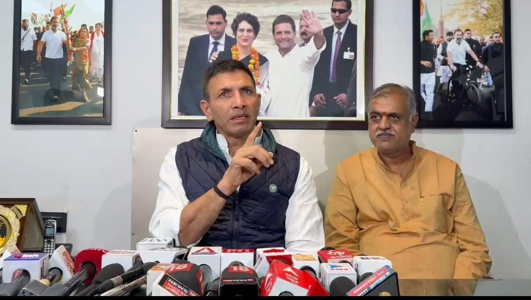 Bhopal News: Jitu Patwari said the CM insulted secretaries and employment assistants, and if he doesn't apolog