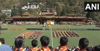 दिल्ली विस्फोट पीड़ितों के लिए प्रार्थना करते भूटान के लोग