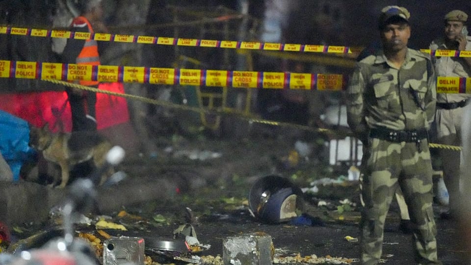 Delhi Car Blast Linked To Faridabad Module: Terrorist Dr Umar Triggered Explosion in Panic After Raid