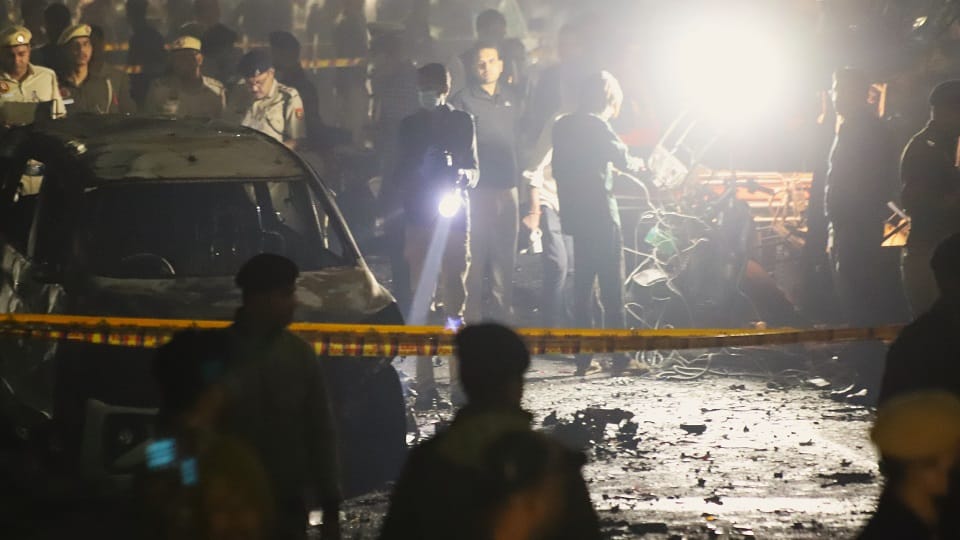 Security personnel and staff deployed at the metro station did relief work
