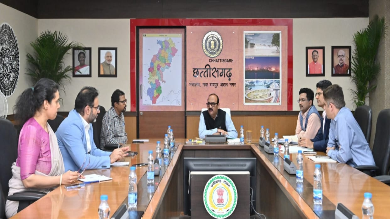 Preparations begin for President Draupadi Murmu's arrival in Chhattisgarh, Chief Secretary reviews