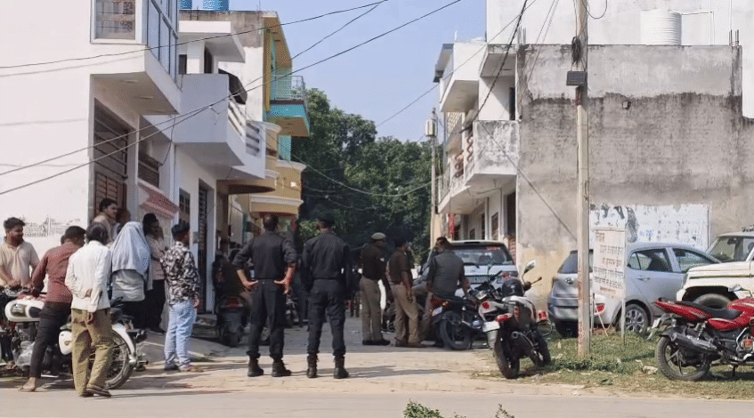 Delhi Blast: Jammu and Kashmir Police and ATS raided Madiyanv in Lucknow, doctor not found