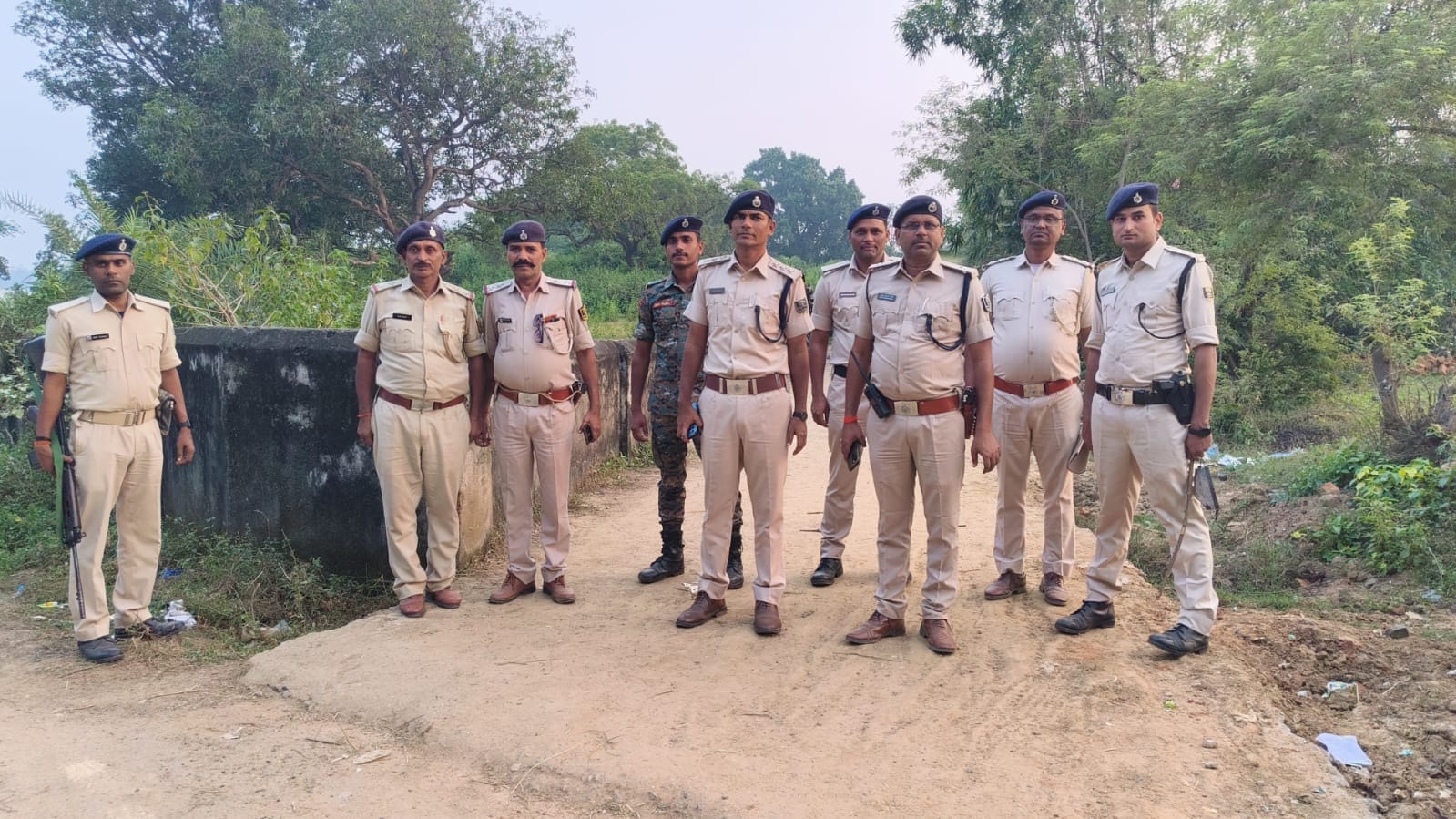 मौके पर पहुंची पुलिस