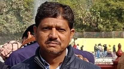 Datia: Primary school teacher hangs himself inside classroom