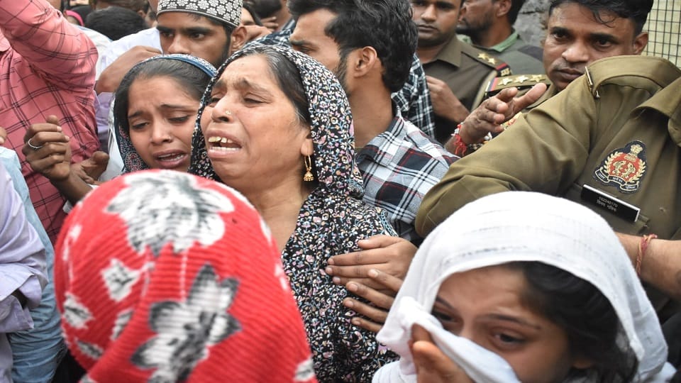 Death in Delhi blast: Mother's love lost, wife took Mohsin's body with her, mother Sanjeeda kept crying.