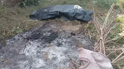 farmer dies under suspicious circumstances charred body found behind house in Shahjahanpur