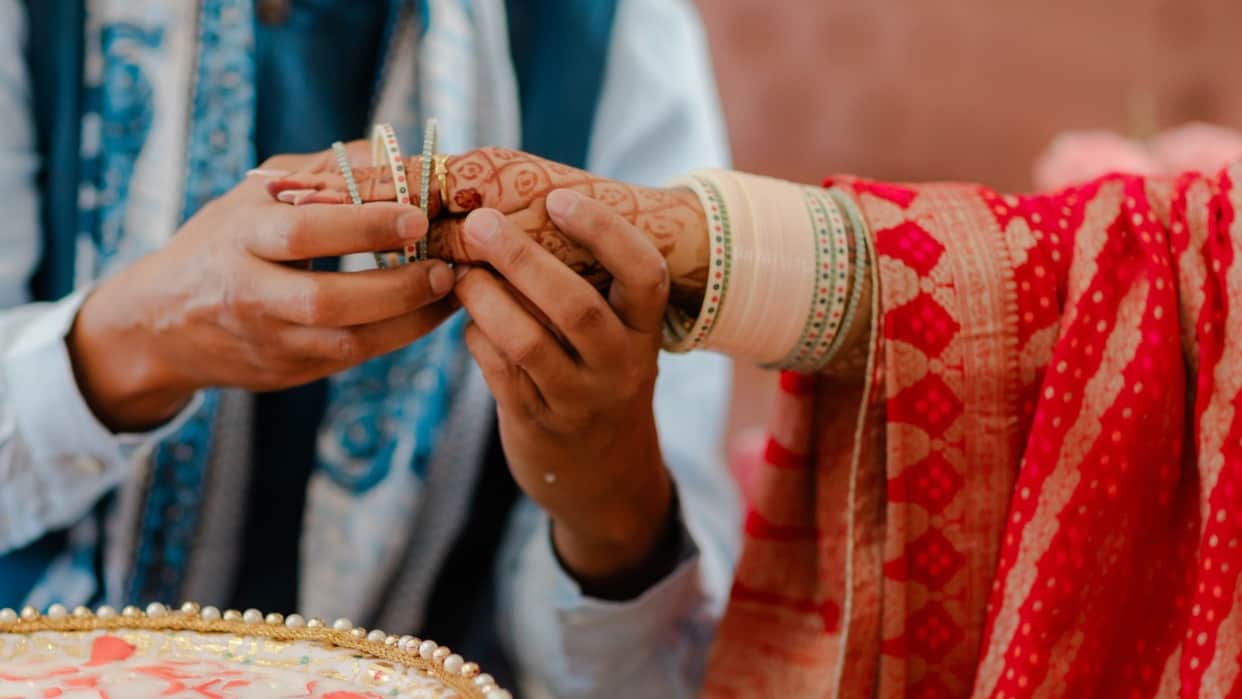 wedding season 2025 tips to buy bridal chooda in hindi