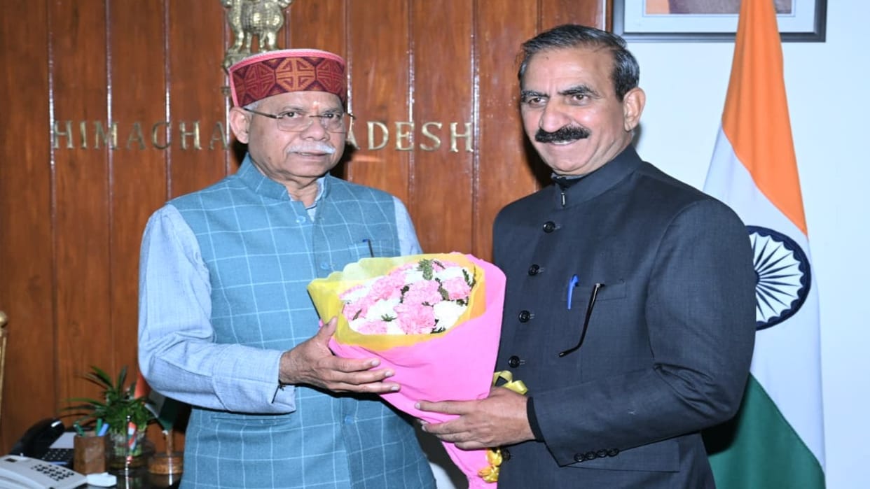 Himachal: cm Sukhvinder Singh Sukhu met Governor Shiv Pratap Shukla and discussed various issues.
