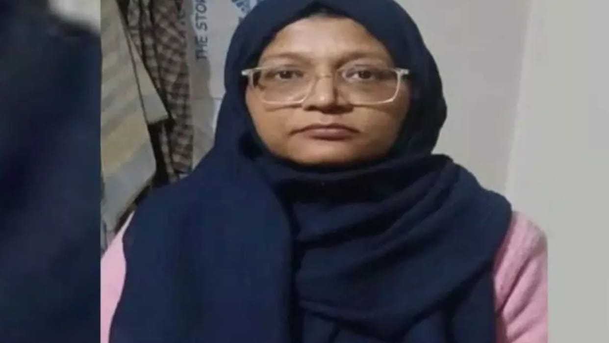 Intelligence team reaches medical college to scrutinise Dr Shaheen's documents, creating panic
