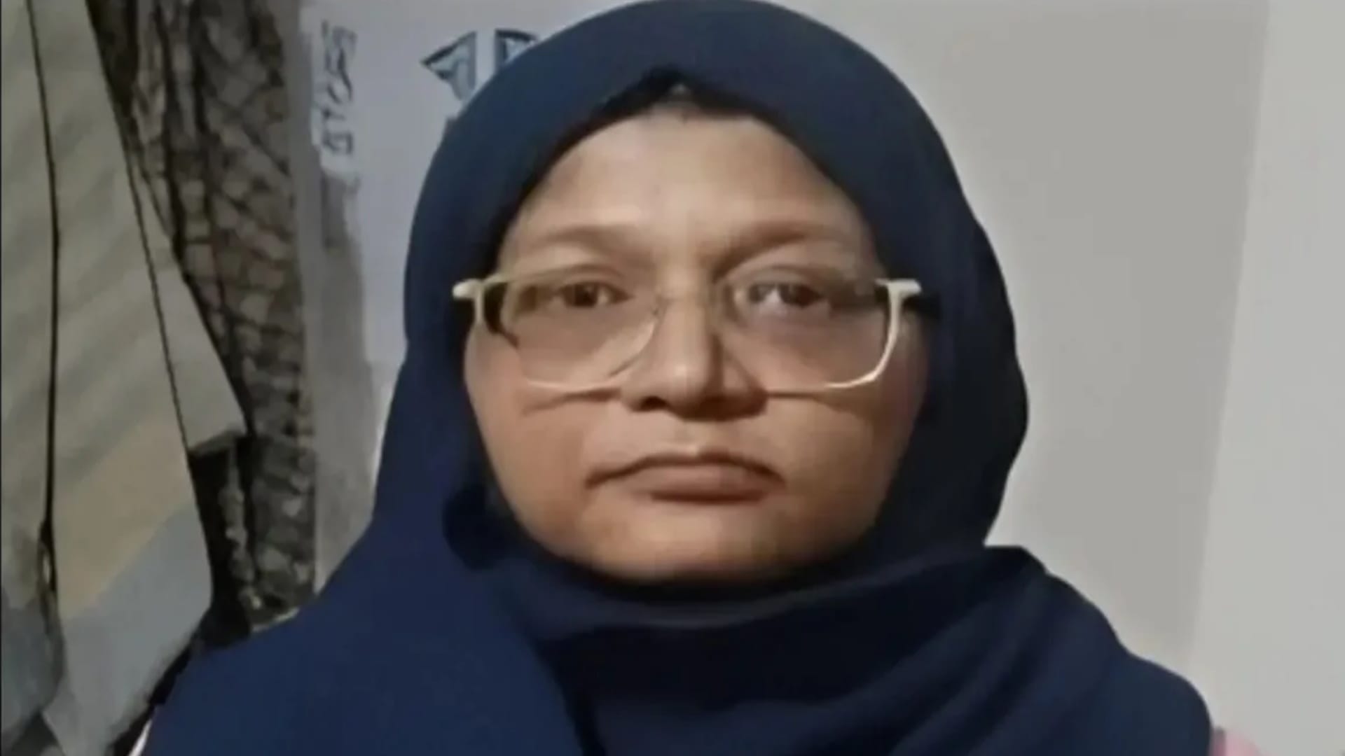 Delhi Blast Rs 18.5 lakh cash gold biscuits foreign currency recovered from Dr Shaheen flat