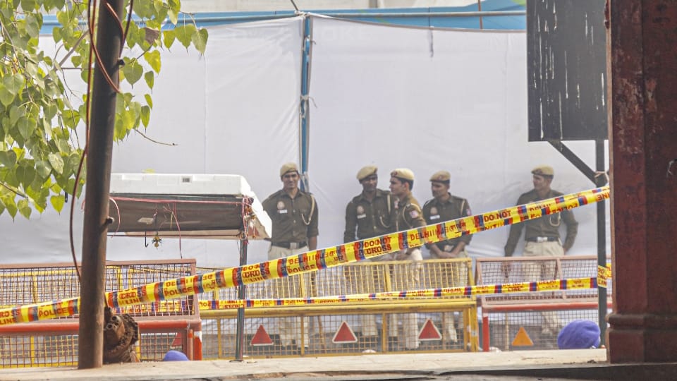 Delhi Blast severed hand found some distance away from Delhi blast site recovered from roof of a toilet