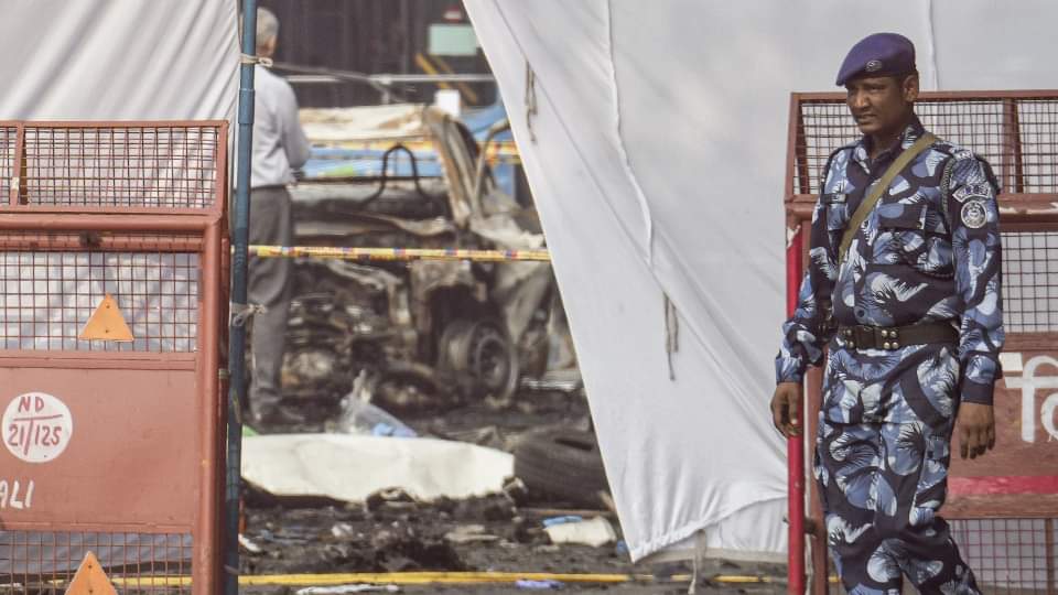 Delhi Blast CCTV footage shows precise moment of Red Fort blast chaos and panic thereafter