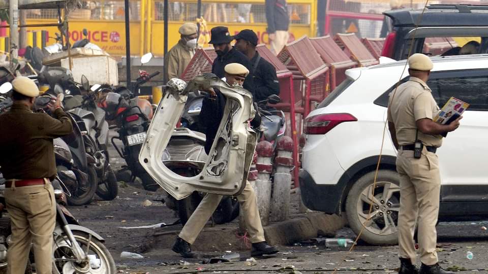 Delhi Blast CCTV footage shows precise moment of Red Fort blast chaos and panic thereafter
