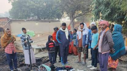 Fire broke out due to unknown reasons seven goats burnt alive in Ghazipur