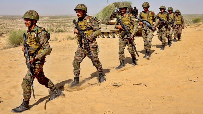 Operation Trishul: धमाकों से गूंजा पश्चिमी राजस्थान का आसमान, मरु ज्वाला अभ्यास में युद्ध कौशल का गजब अंदाज| Operation Trishul: धमाकों से गूंजा पश्चिमी राजस्थान का आसमान, मरु ज्वाला अभ्यास में युद्ध कौशल का गजब अंदाज|