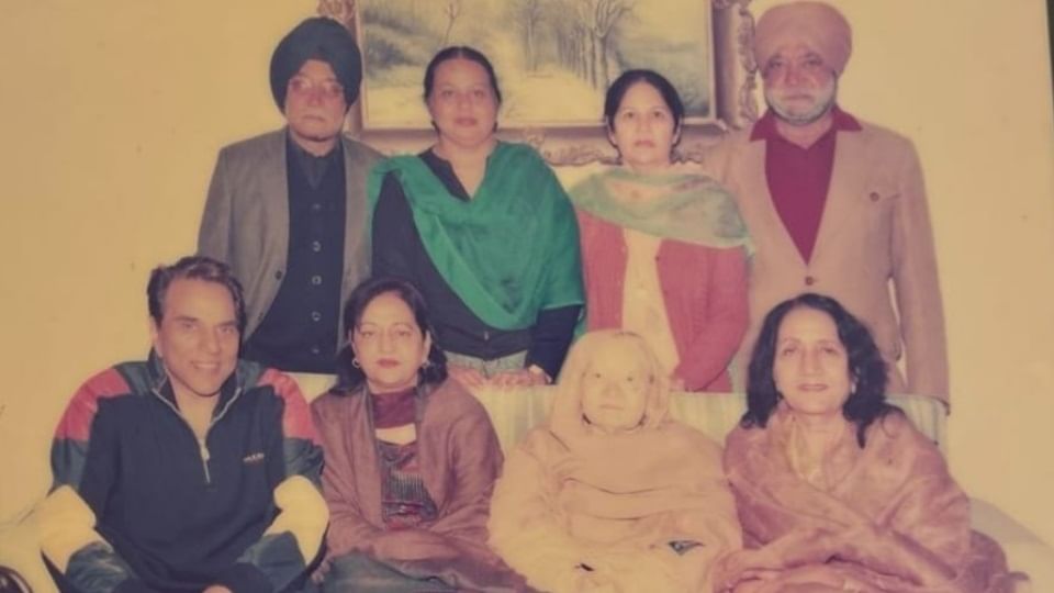 Dharmendra Death News: Actor Birth Place Childhood Memories in Phagwara Streets Recalled by Friends