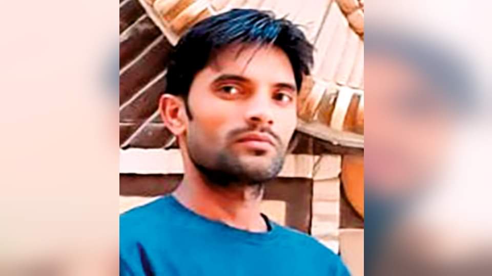 Father dies in road accident on his son's first birthday in Meerut, family’s celebration turns into mourning