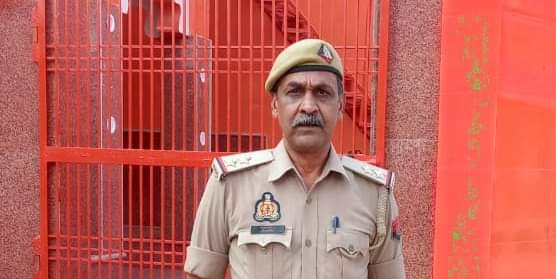 दरोगा का फाइल फोटो