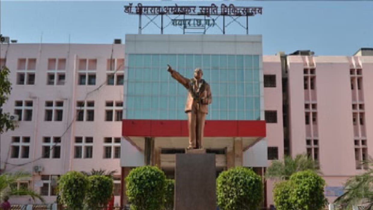 9 patients develop eye infections after eye camp in Bijapur, referred to Raipur