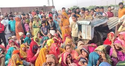 Auraiya elderly man murdered by smashing his head into his house his body  found lying on cot covered in blood