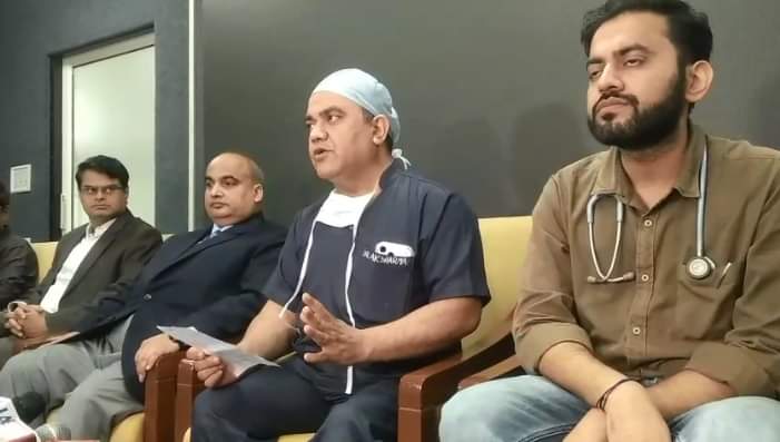 डॉ. आरिफ के संबंध में कार्डियोलोजी में प्रेस ब्रीफिंग