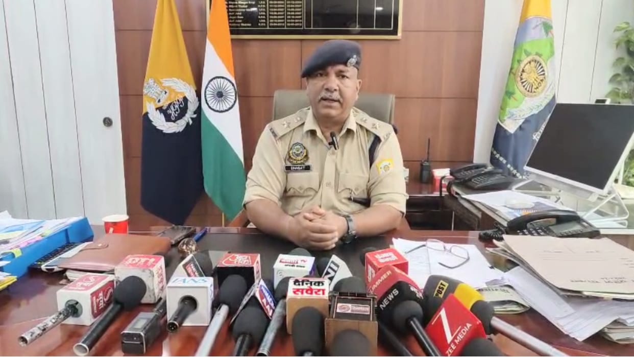 Himachal hamirpur: Attempt to crush the police station incharge who went to arrest a drug smuggler, police fir