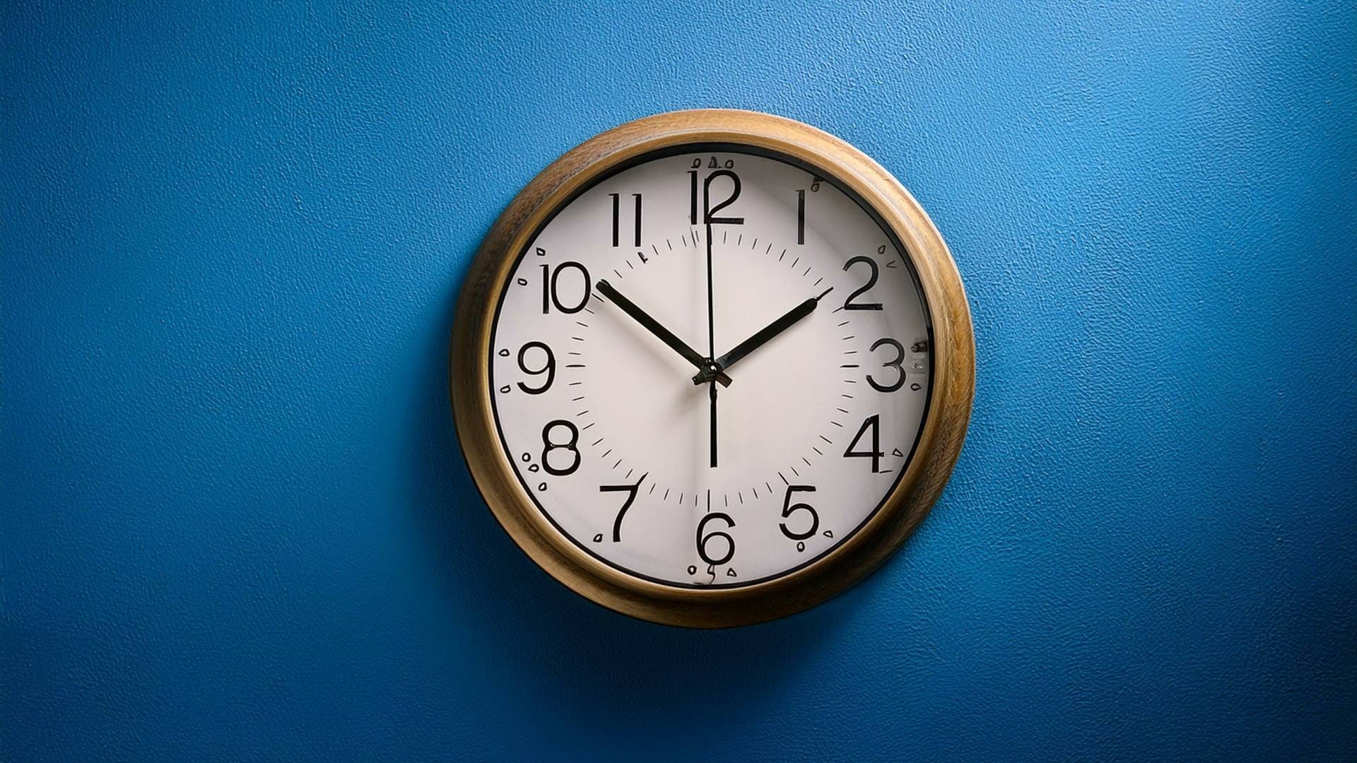 Vastu Tips For Wall Clock At Home To Increase In Happiness And Prosperity