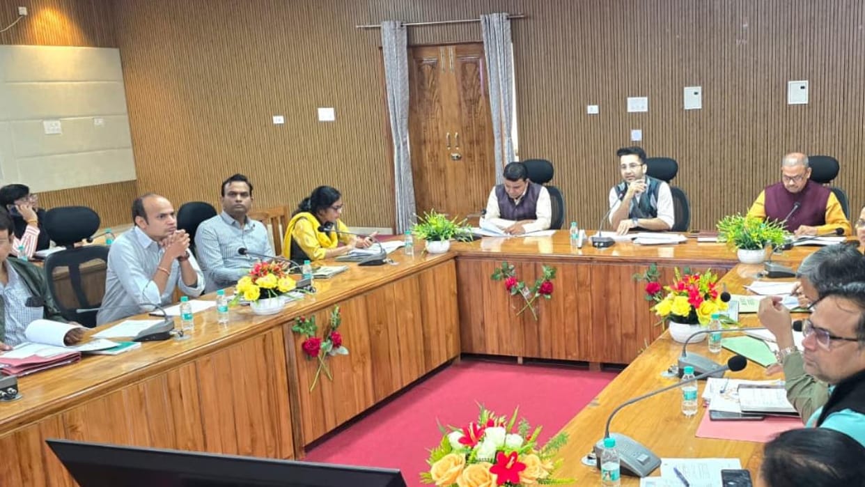 Jhansi: Answer from BDO on district's ranking of 34 in development works
