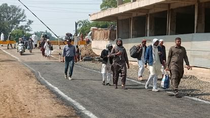Bhopal News: 78वें आलमी तब्लीगी इज्तिमा की शुरुआत, चार दिन तक चलेंगी तकरीरें, 19 देशों के जायरीनों का आना जारी Bhopal News: 78th Aalmi Tablighi Ijtema begins, lectures will continue for four days, pilgrims from 19 countri