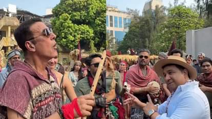 Akshay Kumar Paresh Rawal Sunile Shetty Viral Video From Film Welcome to the Jungle Shooting Set