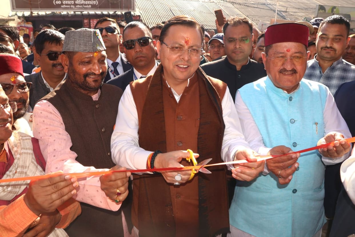 Chamoli: CM Dhami's announcement in the mail, 18-seater air service to start soon from Gauchar airstrip