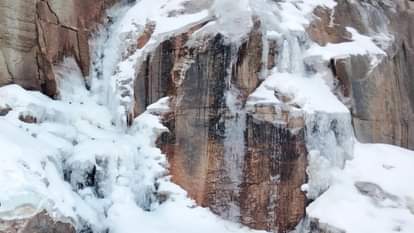 Himachal Weather: Minimum temperatures dropped below 5 degrees in 11 locations, streams, waterfalls freezing