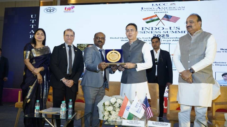seminar on topic of 'Indo-US Business Summit' was organized in Lucknow