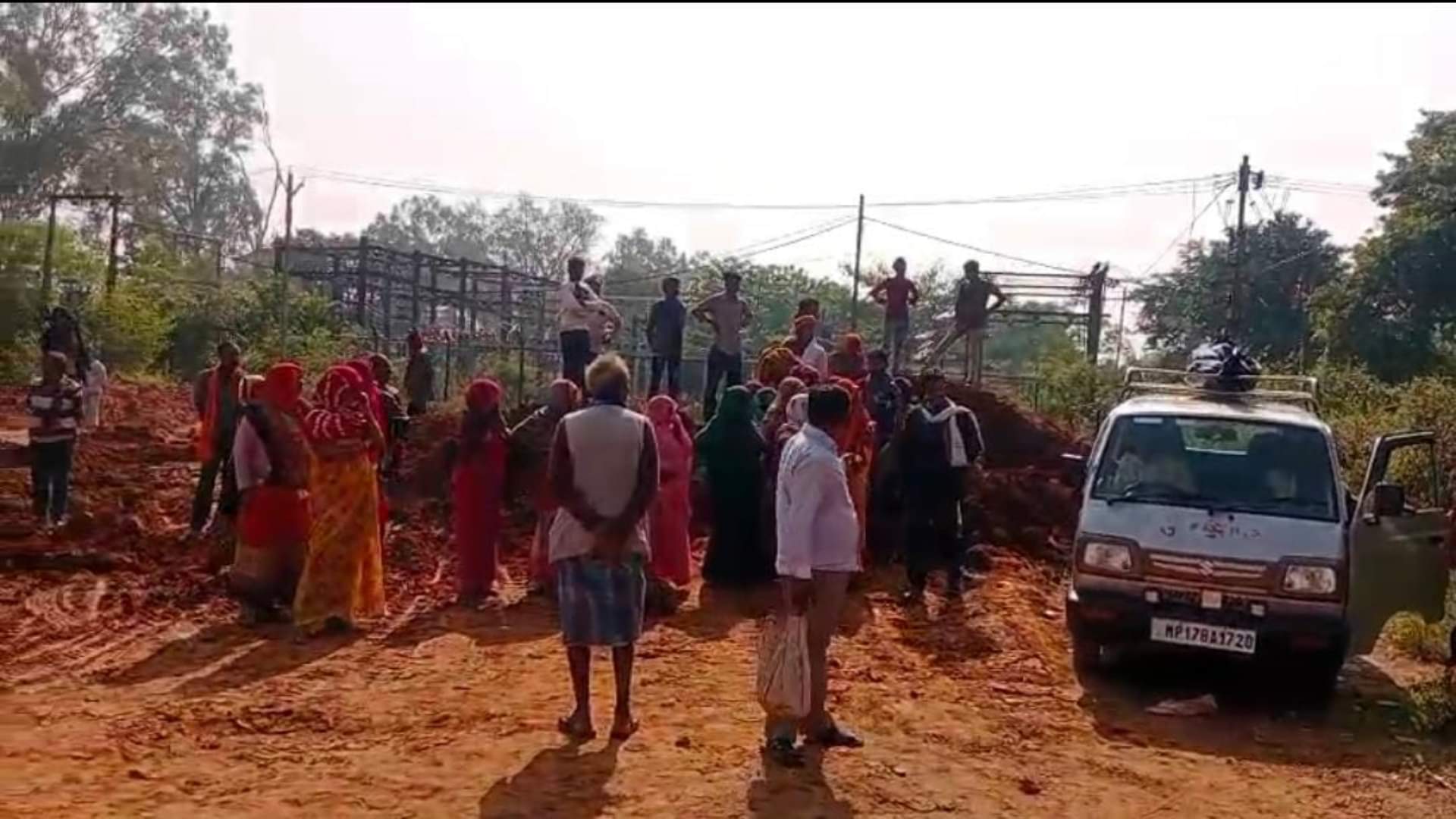 तालाब के पास कुएं में उतराता मिला मासूम का शव