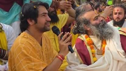 MP News: Baba Bageshwar’s witty remark in UP- ‘We are safer here, but who knows when the car might flip’