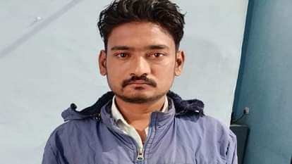 Accused of stabbing a calf in Hatri Bazaar arrested Imran Qureshi confesses to the crime in Bhatapara