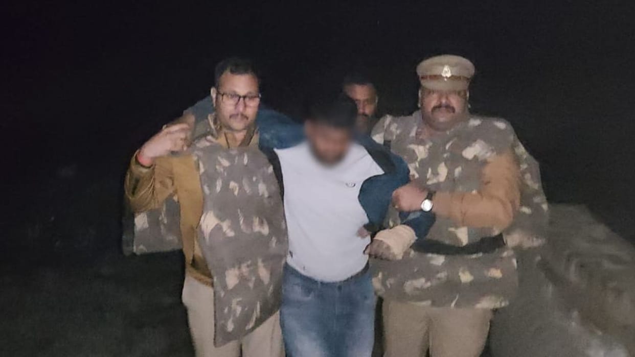 Cow smuggler who opened fire on police team arrested in encounter in ghazipur