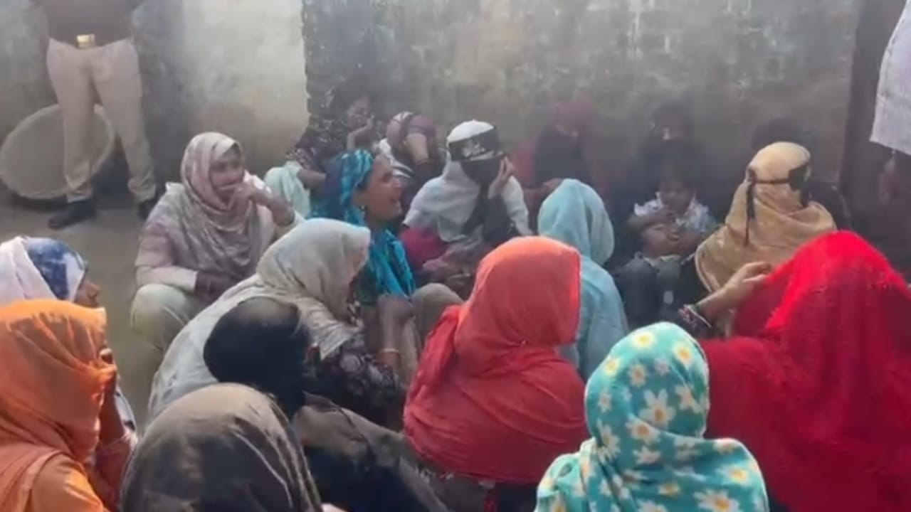 young man killed his wife and innocent children and then committed suicide by hanging himself In Shravasti