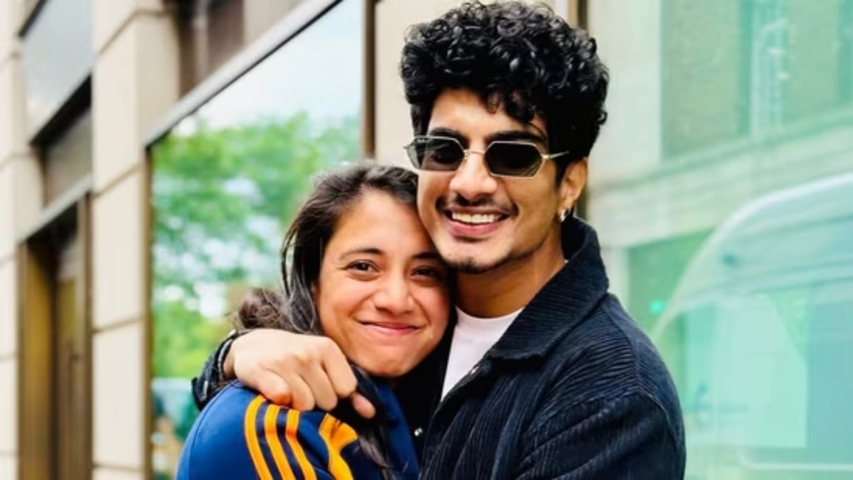 smriti mandhana palash muchhal wedding card viral truth latest update 2025