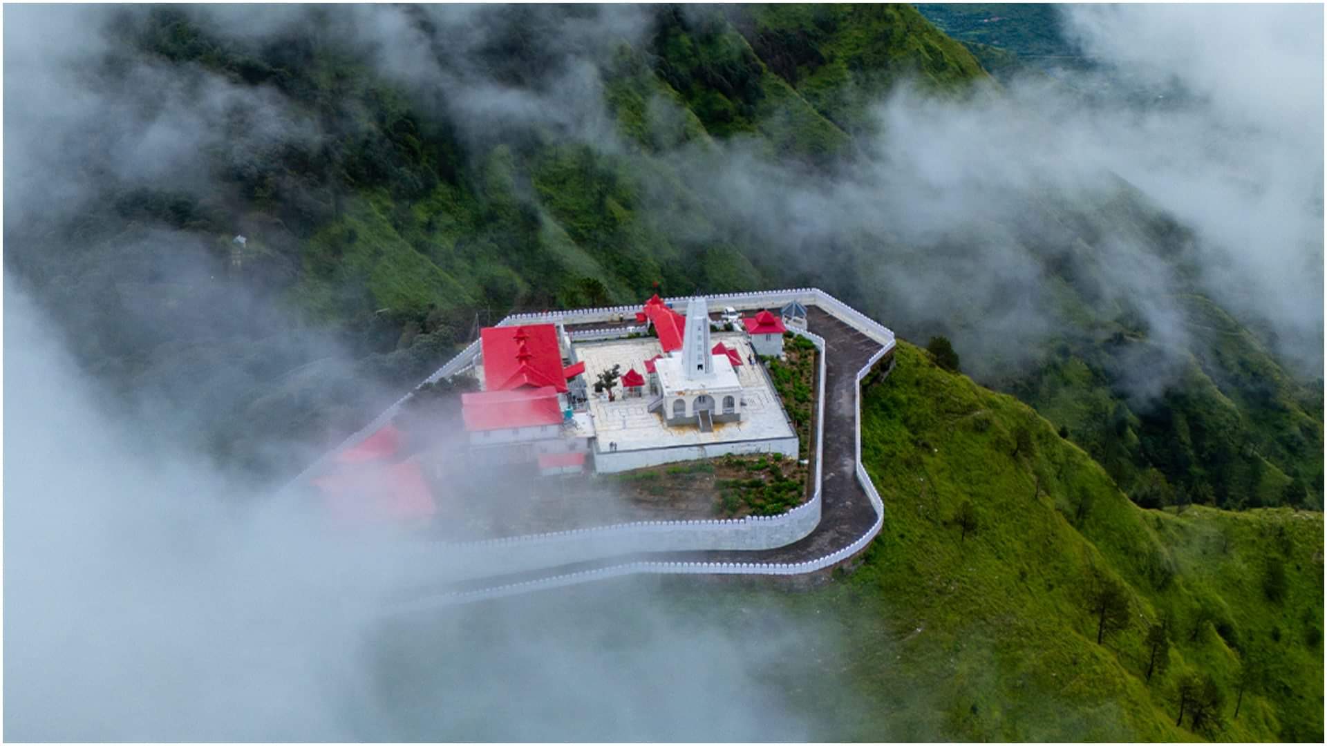 Most Romantic Winter Destinations Near Delhi NCR From Mussoorie To Kasauli