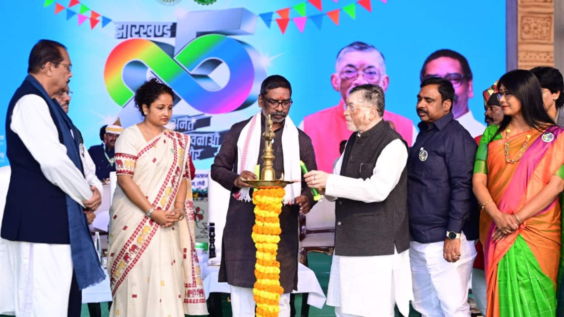 मुख्यमंत्री शिबू सोरेन