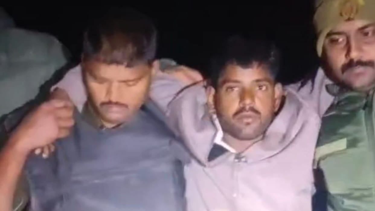 Azamgarh police solved murder case and arrested three accused in an encounter