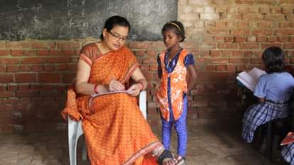 UP Teacher Recruitment: Application Dates Revised, Apply for 1262 Posts from November 24