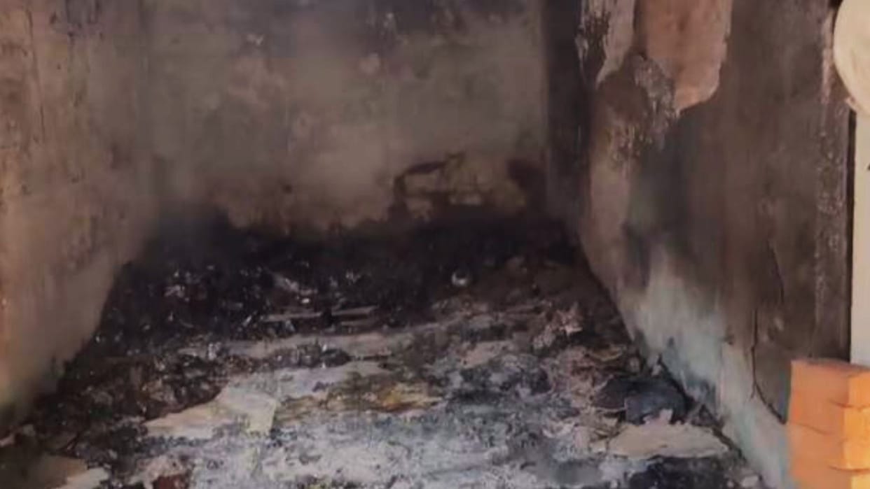 massive fire broke out clothing store destroying goods worth 1.4 million in three hours in chandauli