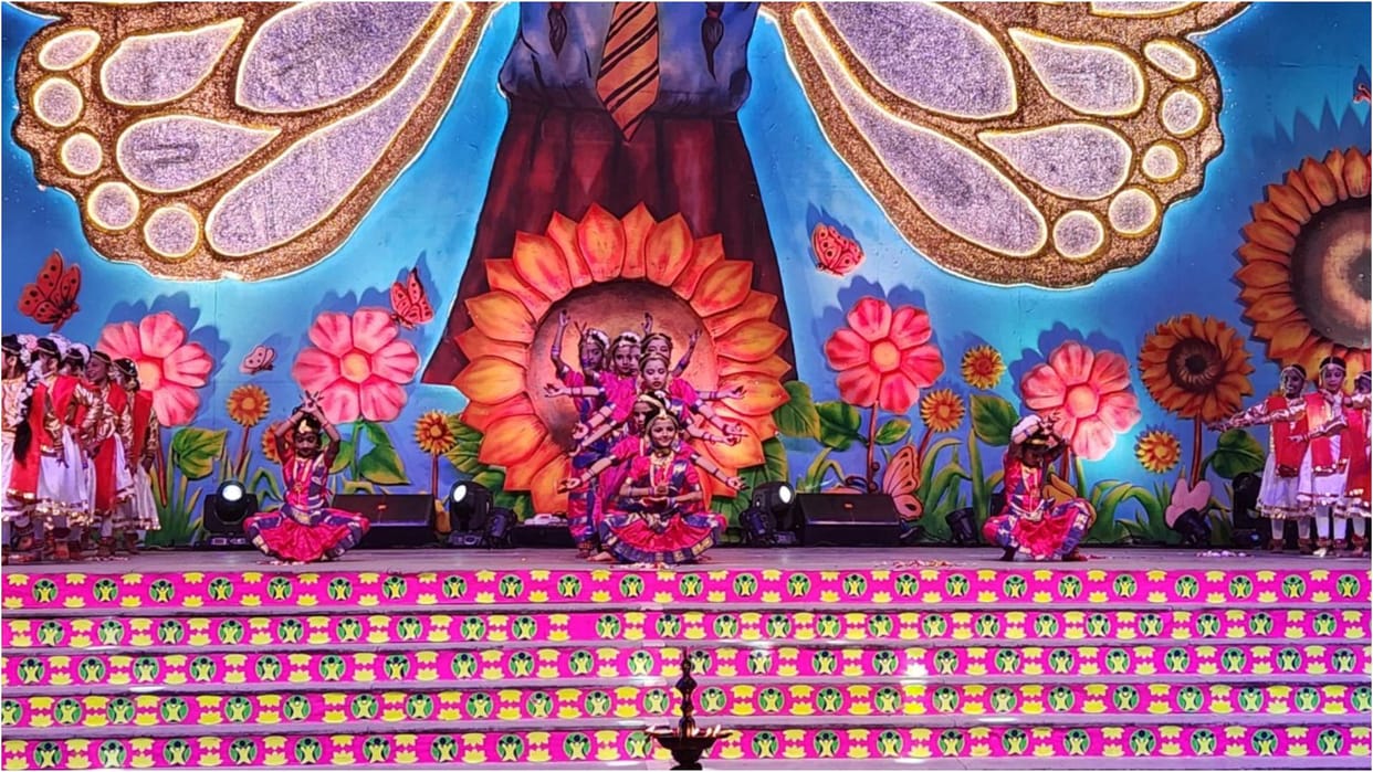 Bihar News : Montessori concert was held in St. Michael high school patna bihar
