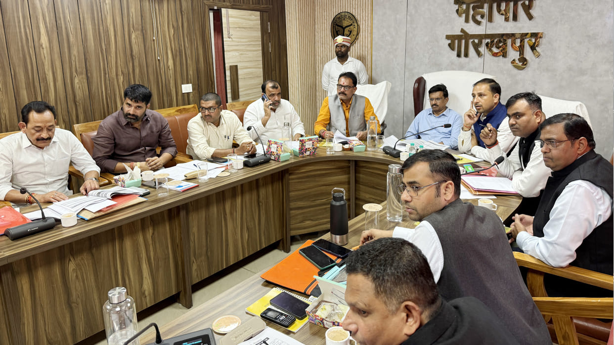 Receipt scam in Municipal Corporation.Preparations for action against tax inspectors