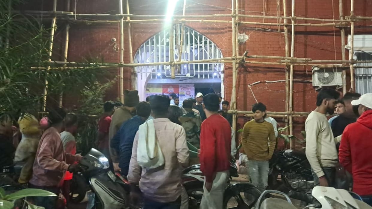 misdeed of child in Varanasi Two people including accused jailed for luring with candy while playing