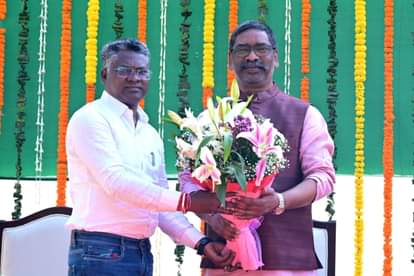 MLA Somesh meets CM Hemant Soren after winning Ghatsila seat Jharkhand politics