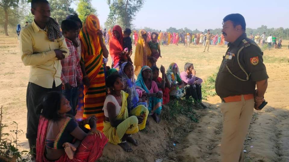 couple committed suicide by hanging themselves Due to family dispute in Bahraich